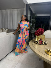 Load image into Gallery viewer, Frenchman’s Cove Mermaid Maxi Dress