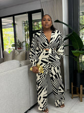 Load image into Gallery viewer, Martinique Black & Cream Tie Front Pant Set