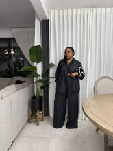 Load image into Gallery viewer, Barbuda Linen-Like Pant Set (Black)
