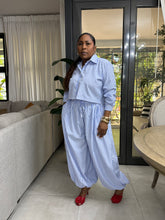 Load image into Gallery viewer, Turkish Cropped Button Up Shirt - Blue/ White Stripe
