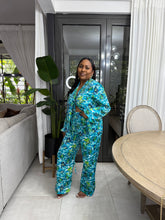 Load image into Gallery viewer, Rio De Janeiro Tie Front Pant Set
